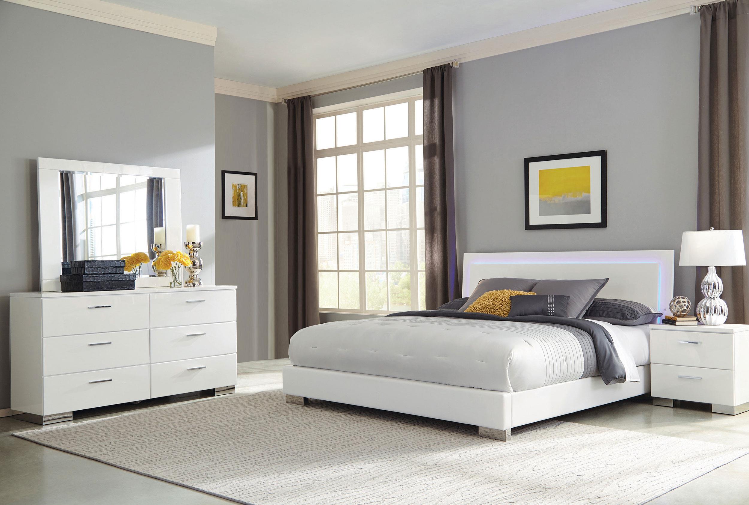 Felicity 4-piece Eastern King Bedroom Set with LED Headboard Glossy White - Ideal Furniture (Fresno,CA)