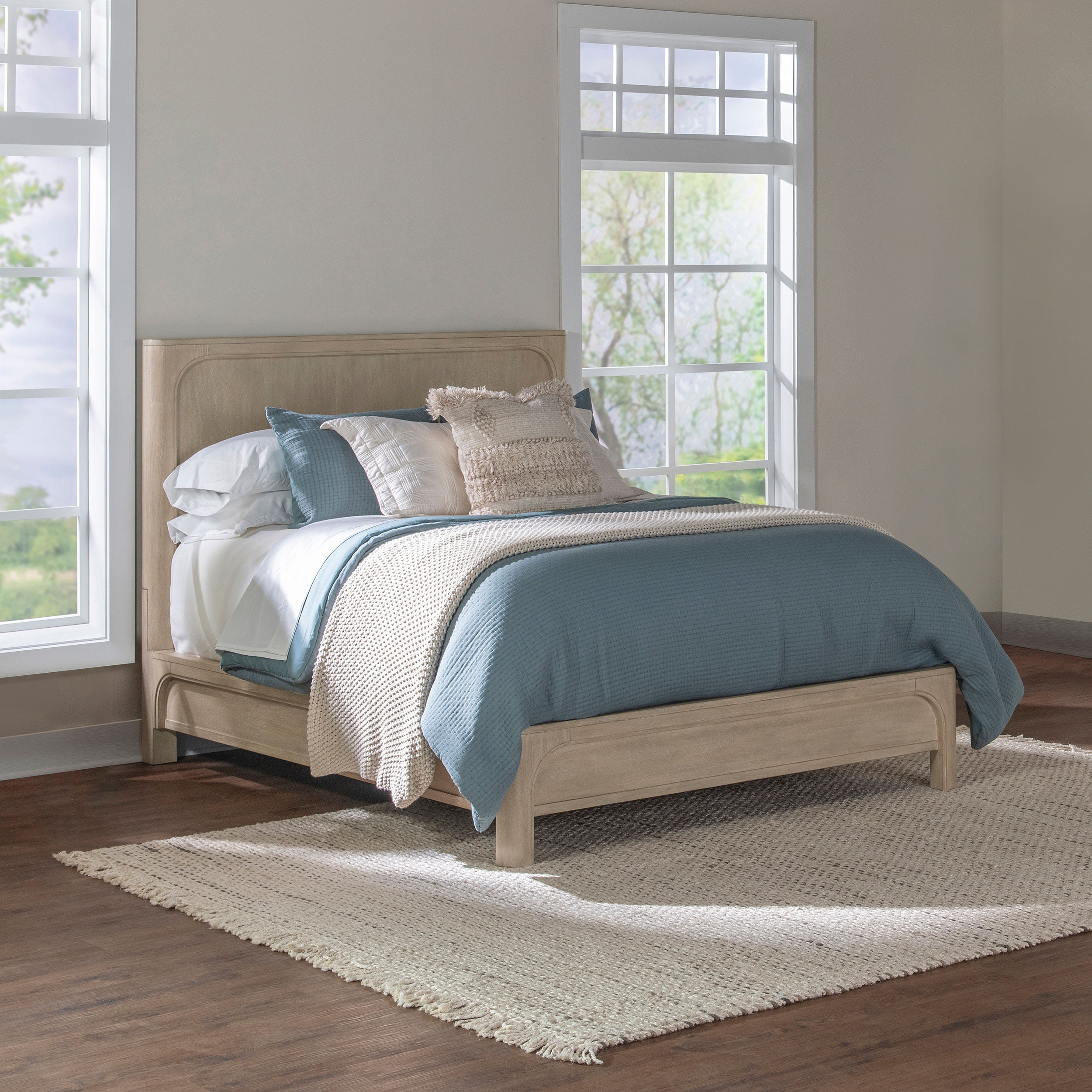 Solano Panel Platform Bed - Ideal Furniture (Fresno,CA)