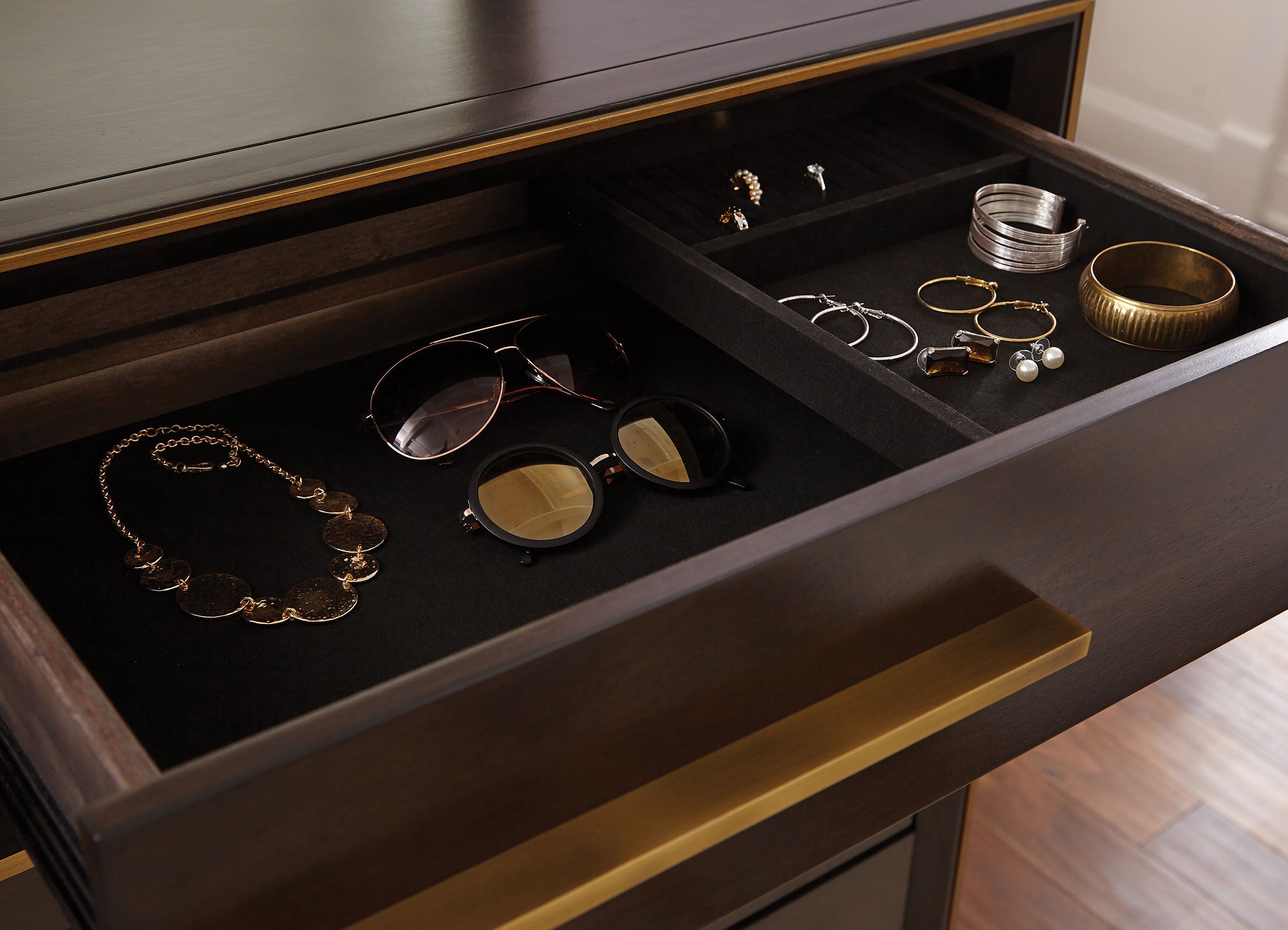 Durango Dresser with Mirror - Ideal Furniture (Fresno,CA)