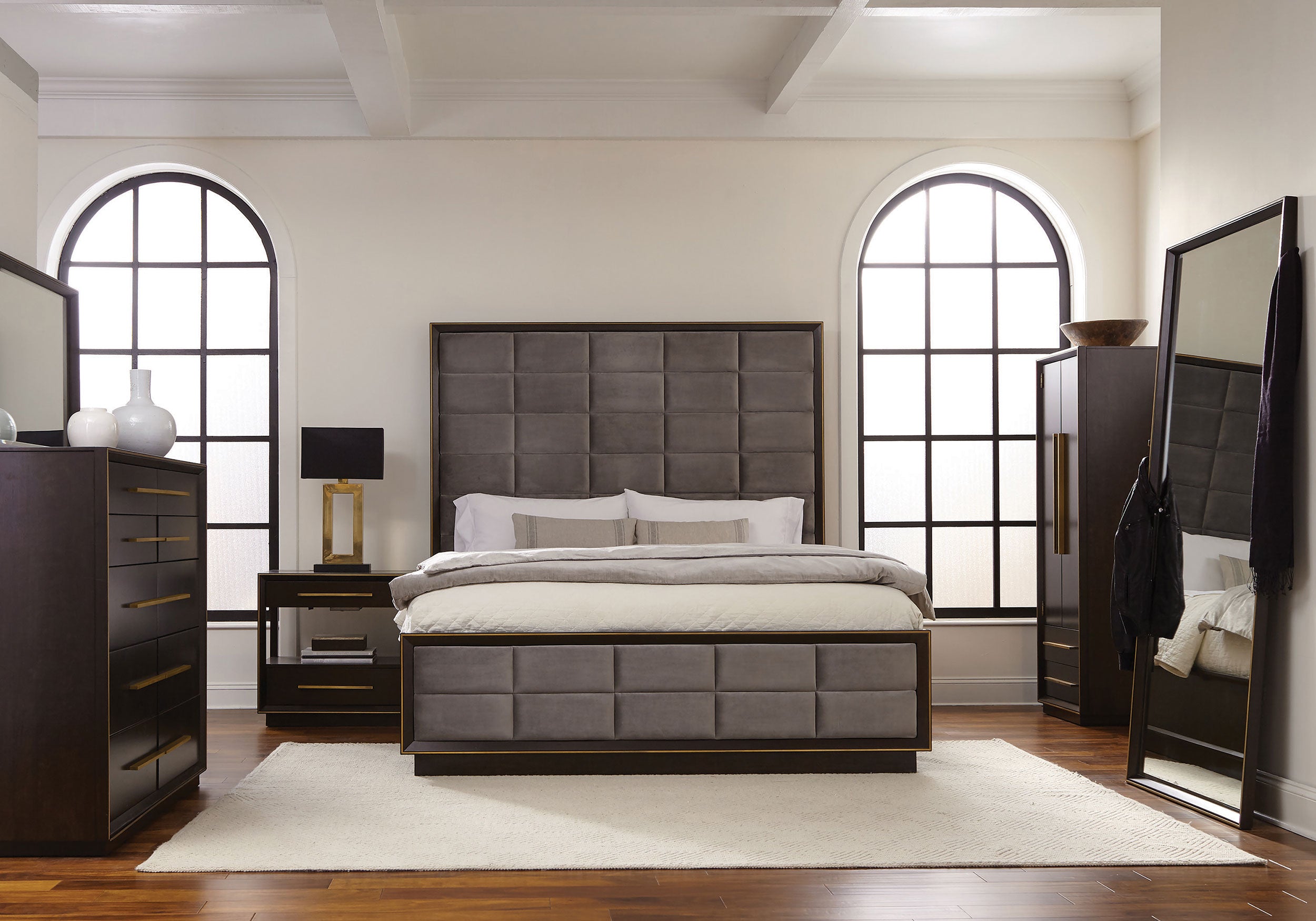 Durango Floor Mirror - Ideal Furniture (Fresno,CA)