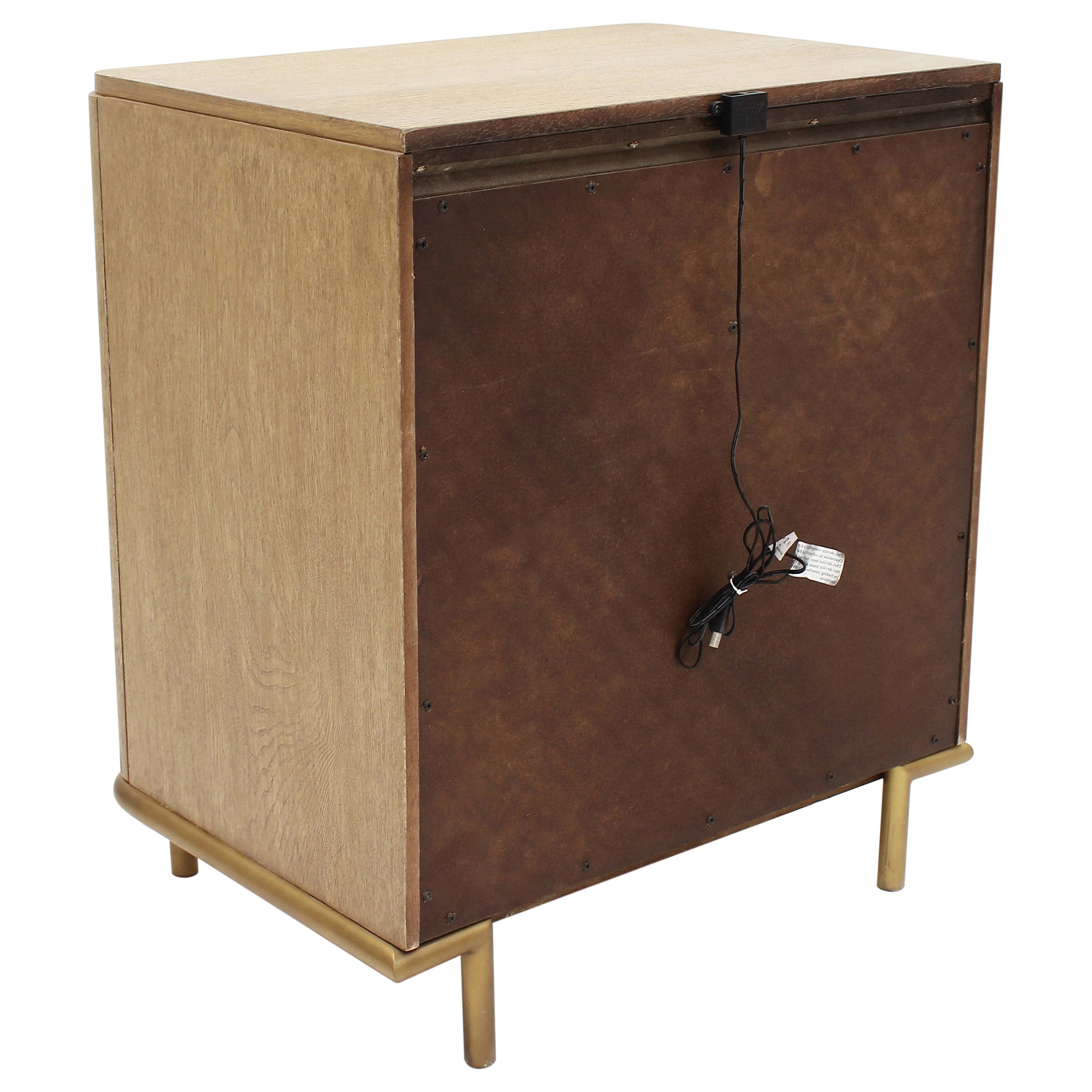 Arini Nightstand - Ideal Furniture (Fresno,CA)
