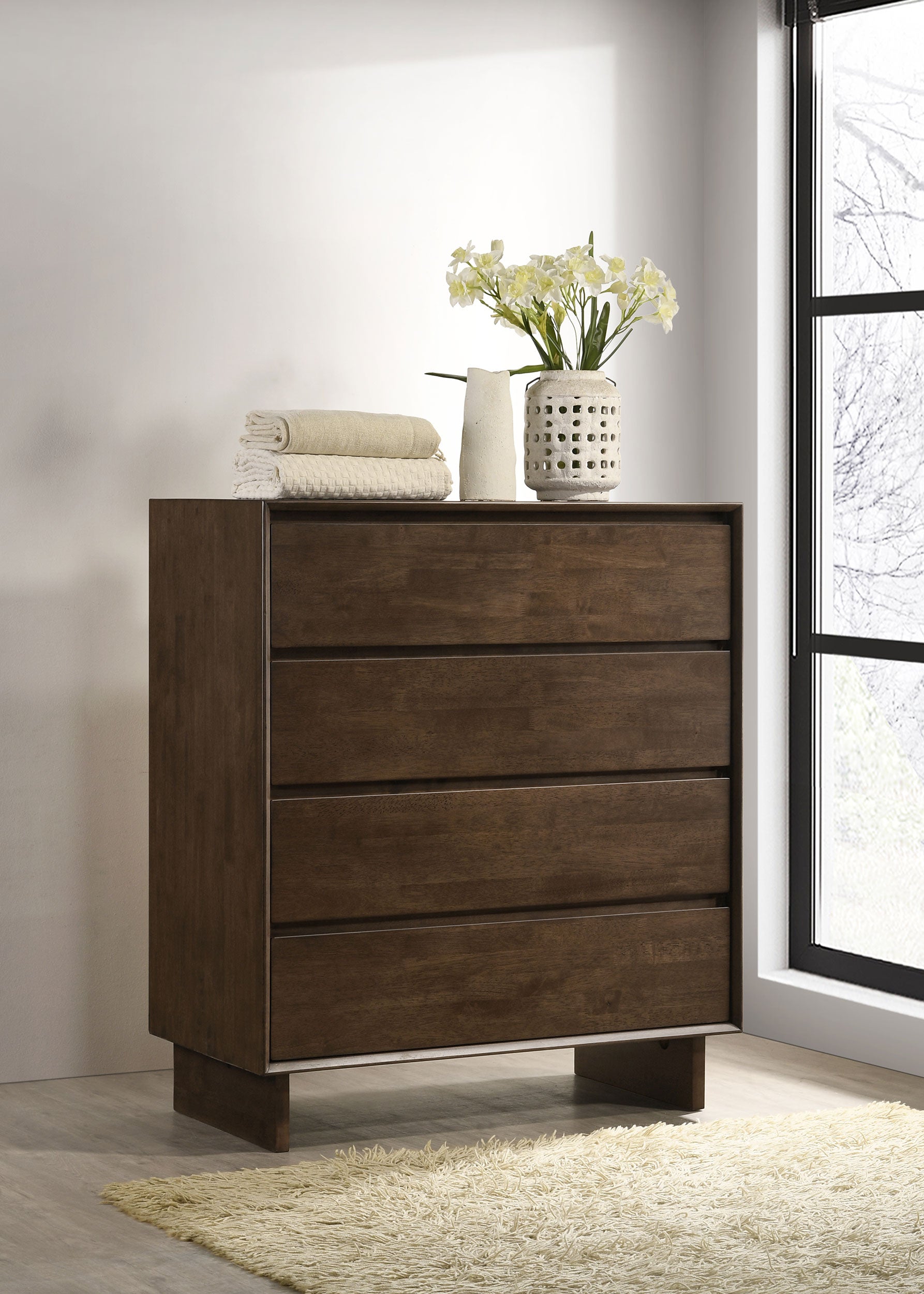 Glenwood Chest of Drawers - Ideal Furniture (Fresno,CA)