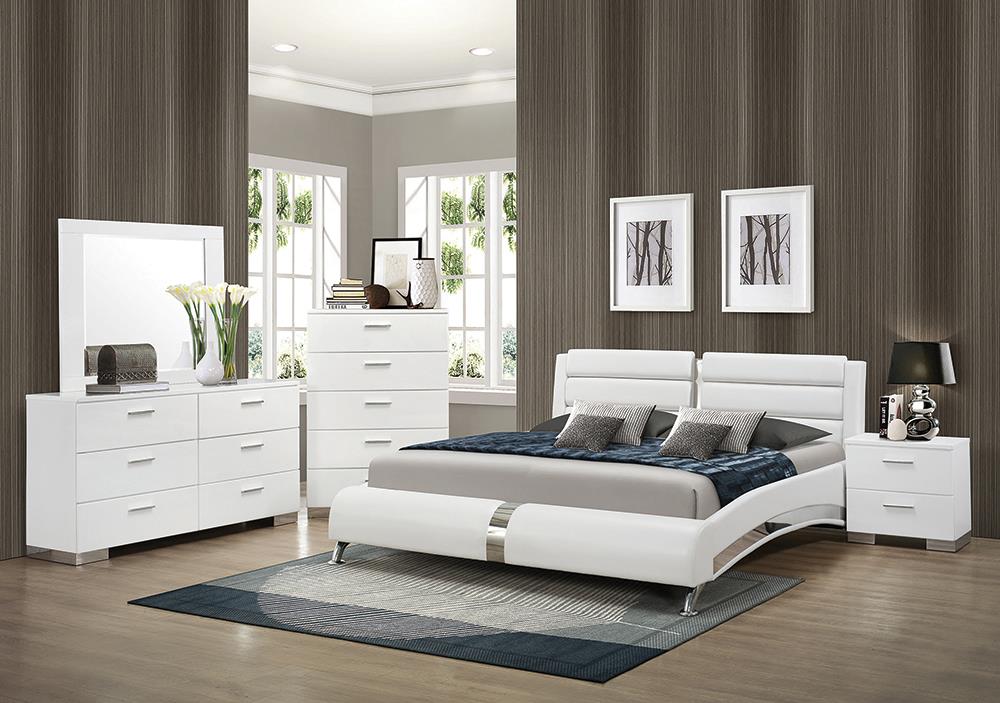 Jeremaine 5-piece California King Bedroom Set Glossy White - Ideal Furniture (Fresno,CA)