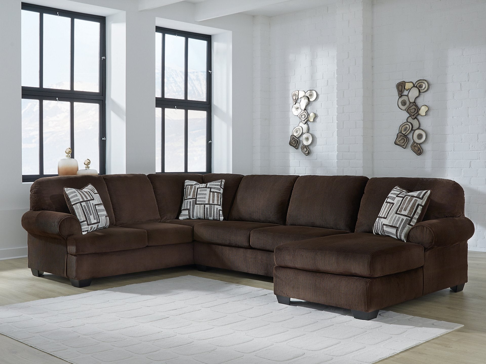 Kimlee Sectional with Chaise - Ideal Furniture (Fresno,CA)