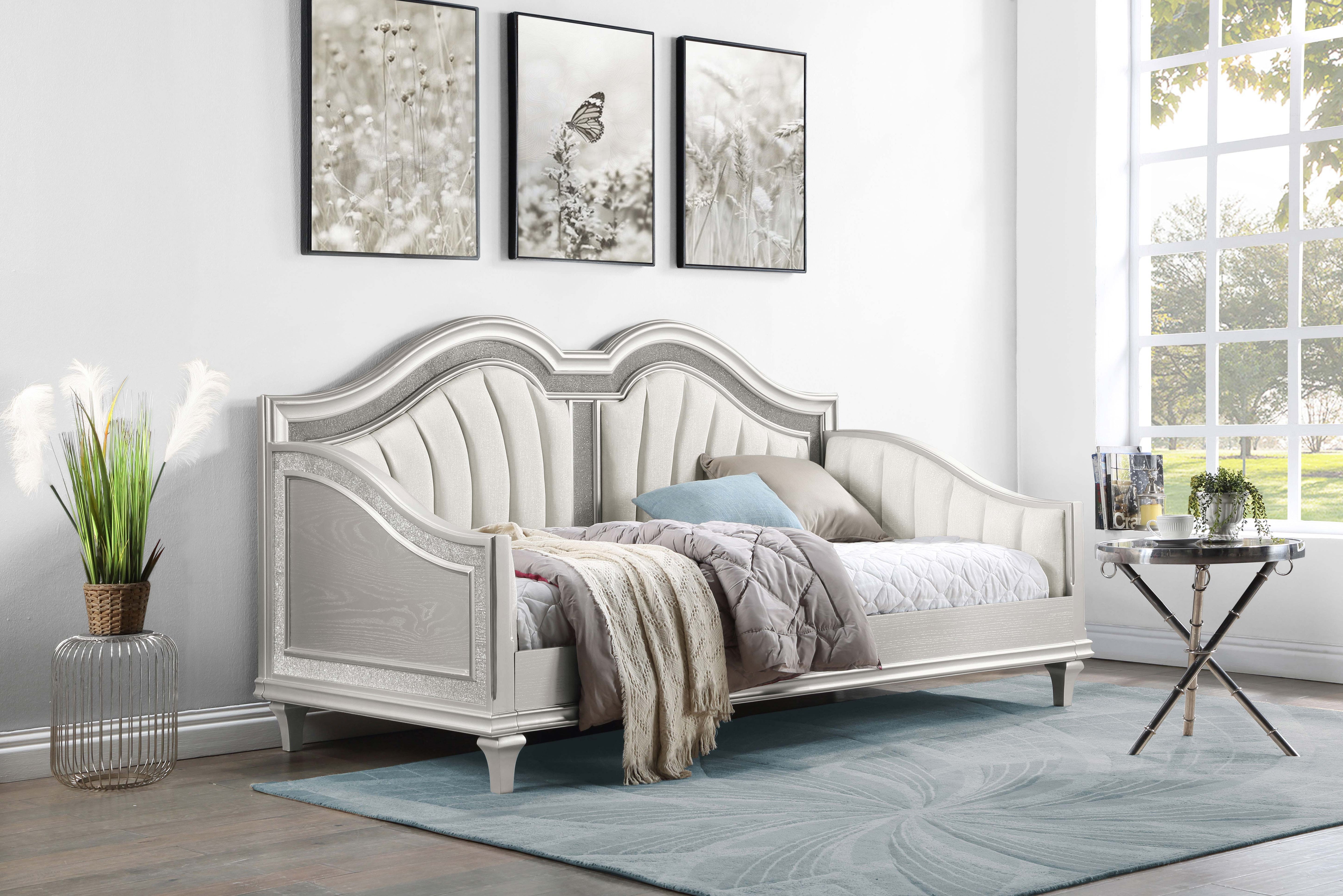 Evangeline Daybed - Ideal Furniture (Fresno,CA)