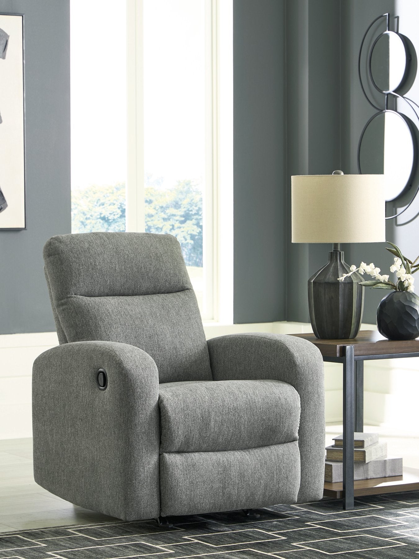 Gauntlet Recliner - Ideal Furniture (Fresno,CA)