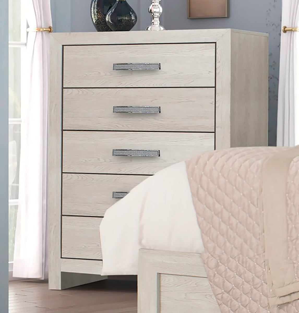 Crown Mark Furniture Jaylen 5 Drawer Chest in Gray - Ideal Furniture (Fresno,CA)
