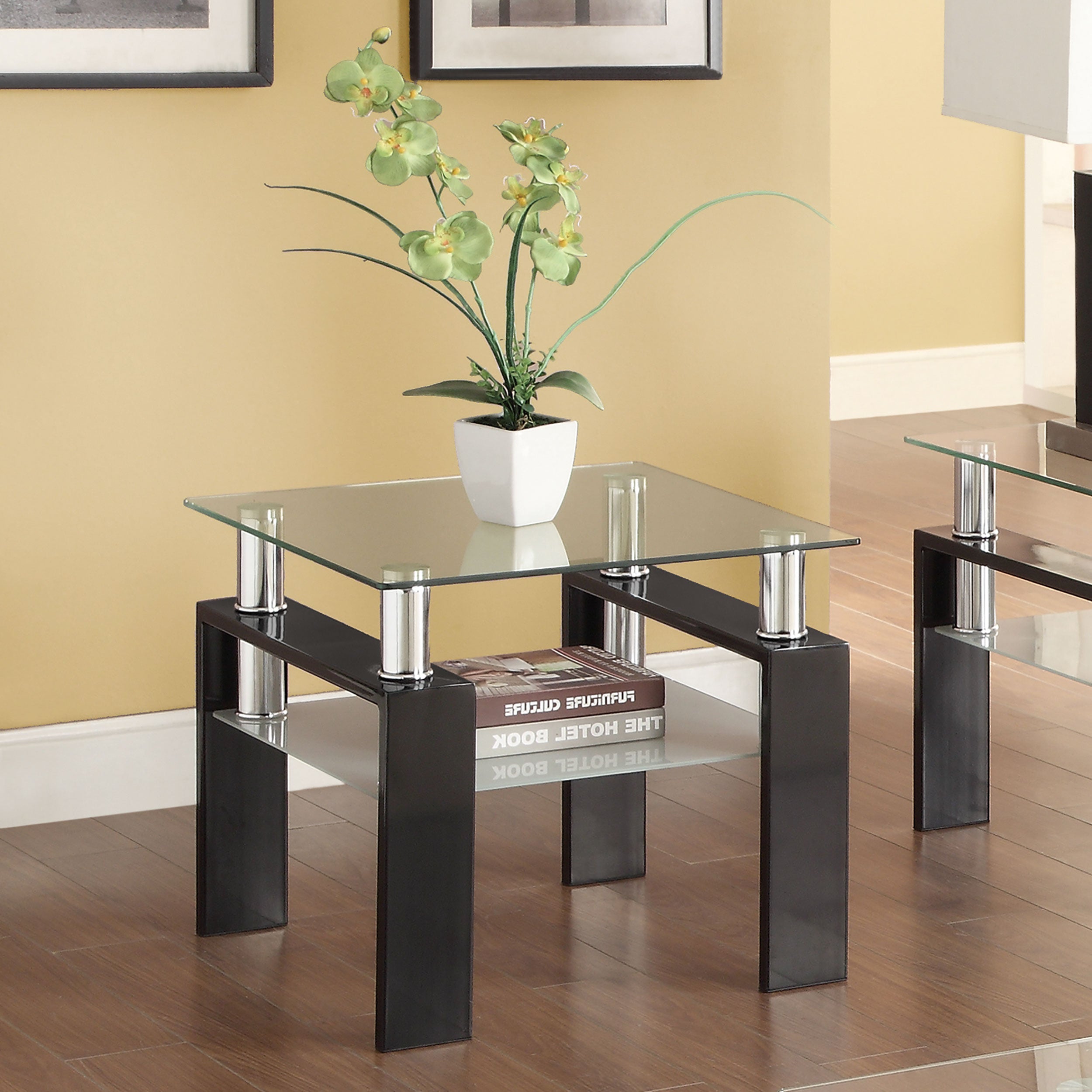 Dyer End Table - Ideal Furniture (Fresno,CA)