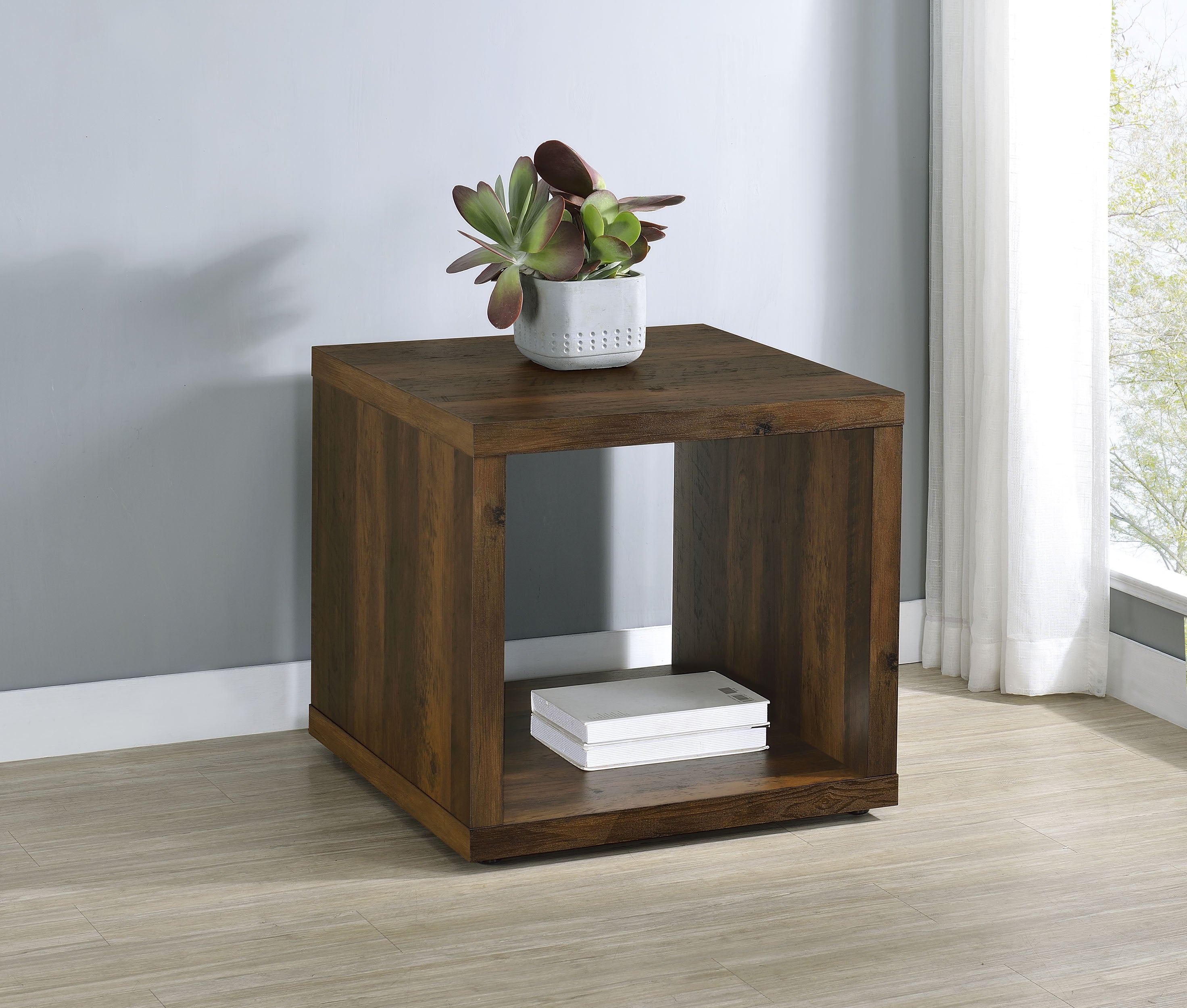 Frisco End Table - Ideal Furniture (Fresno,CA)