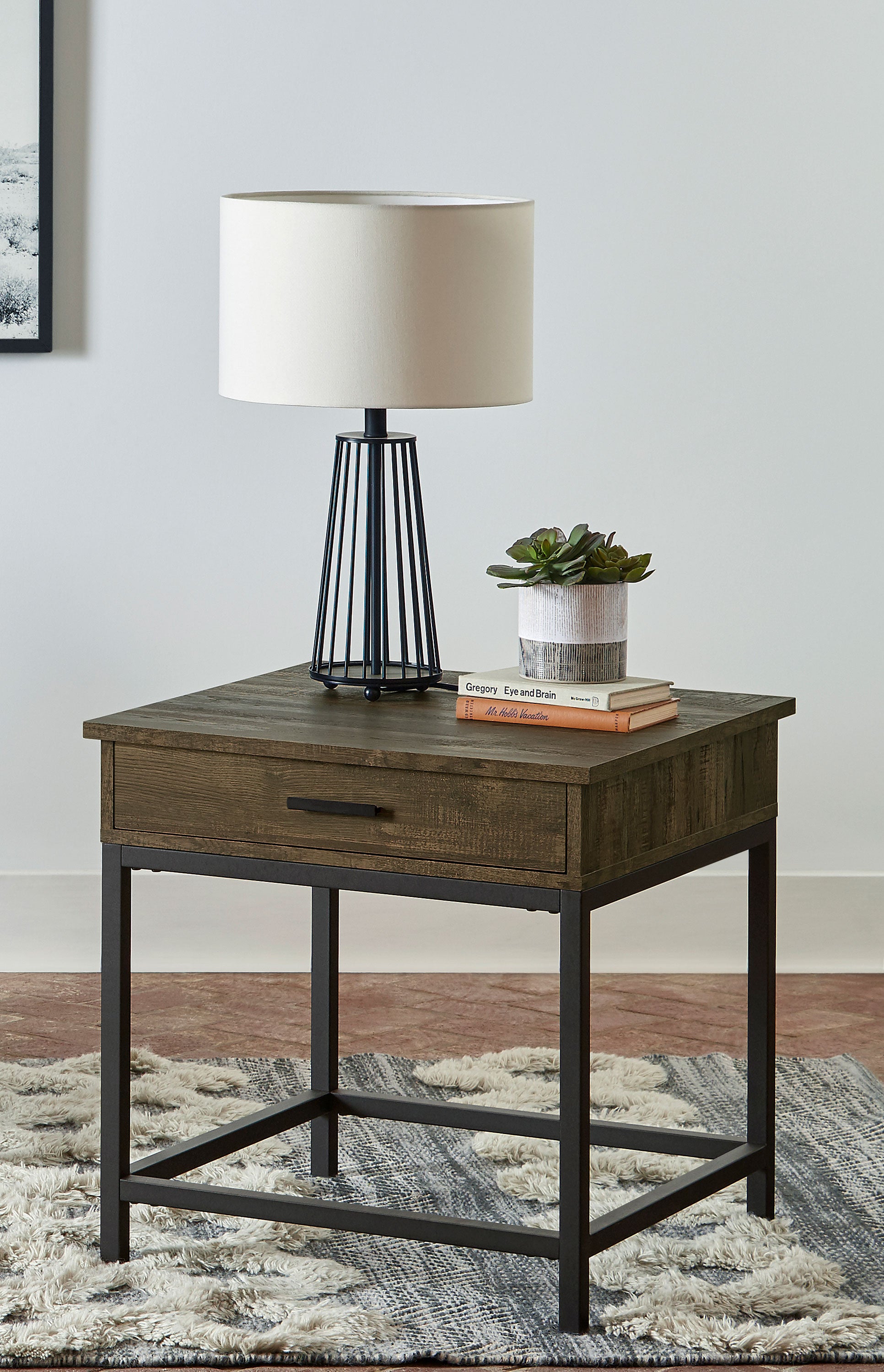Byers End Table - Ideal Furniture (Fresno,CA)