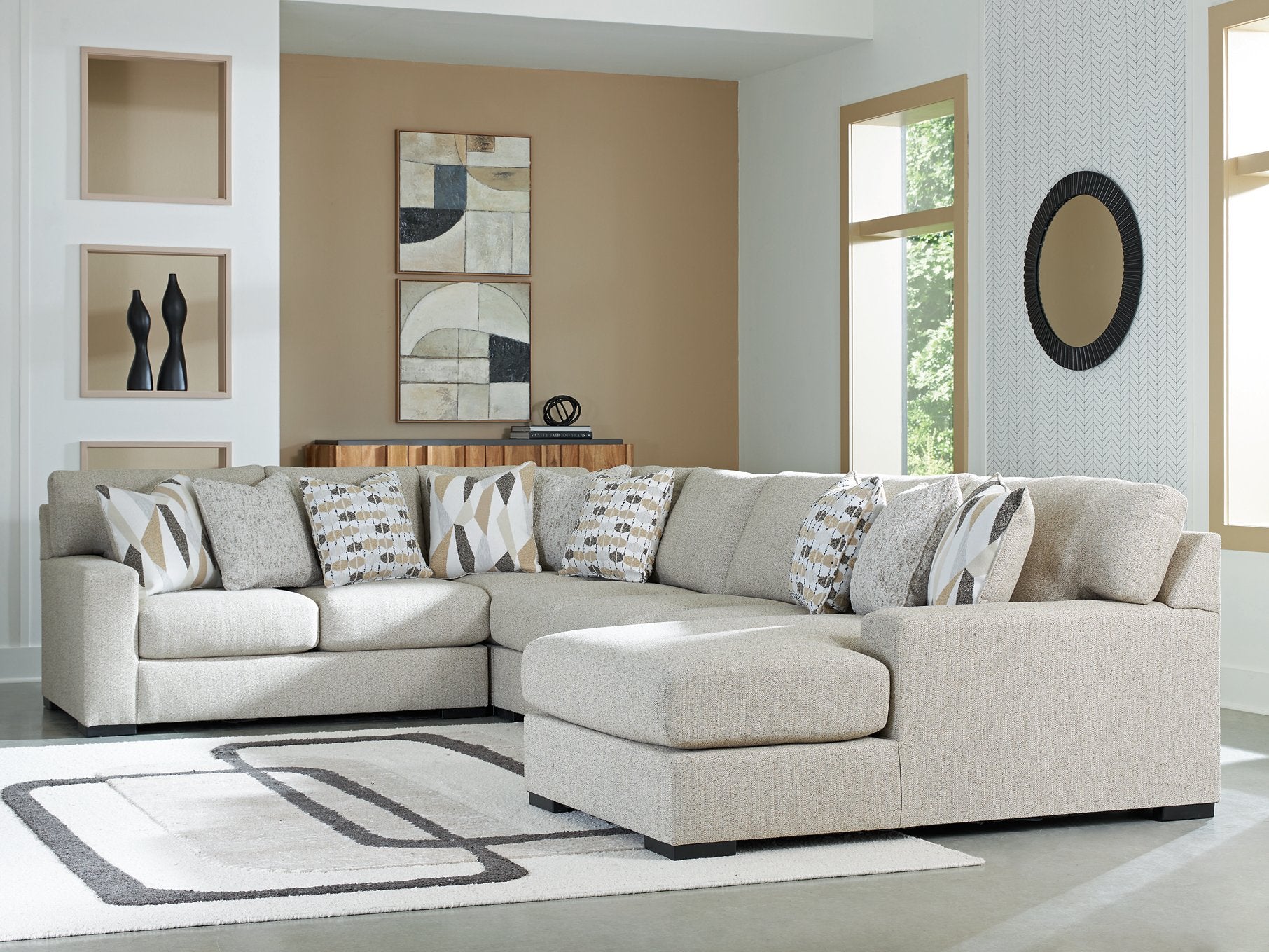 Laurelgrove Sectional with Chaise - Ideal Furniture (Fresno,CA)