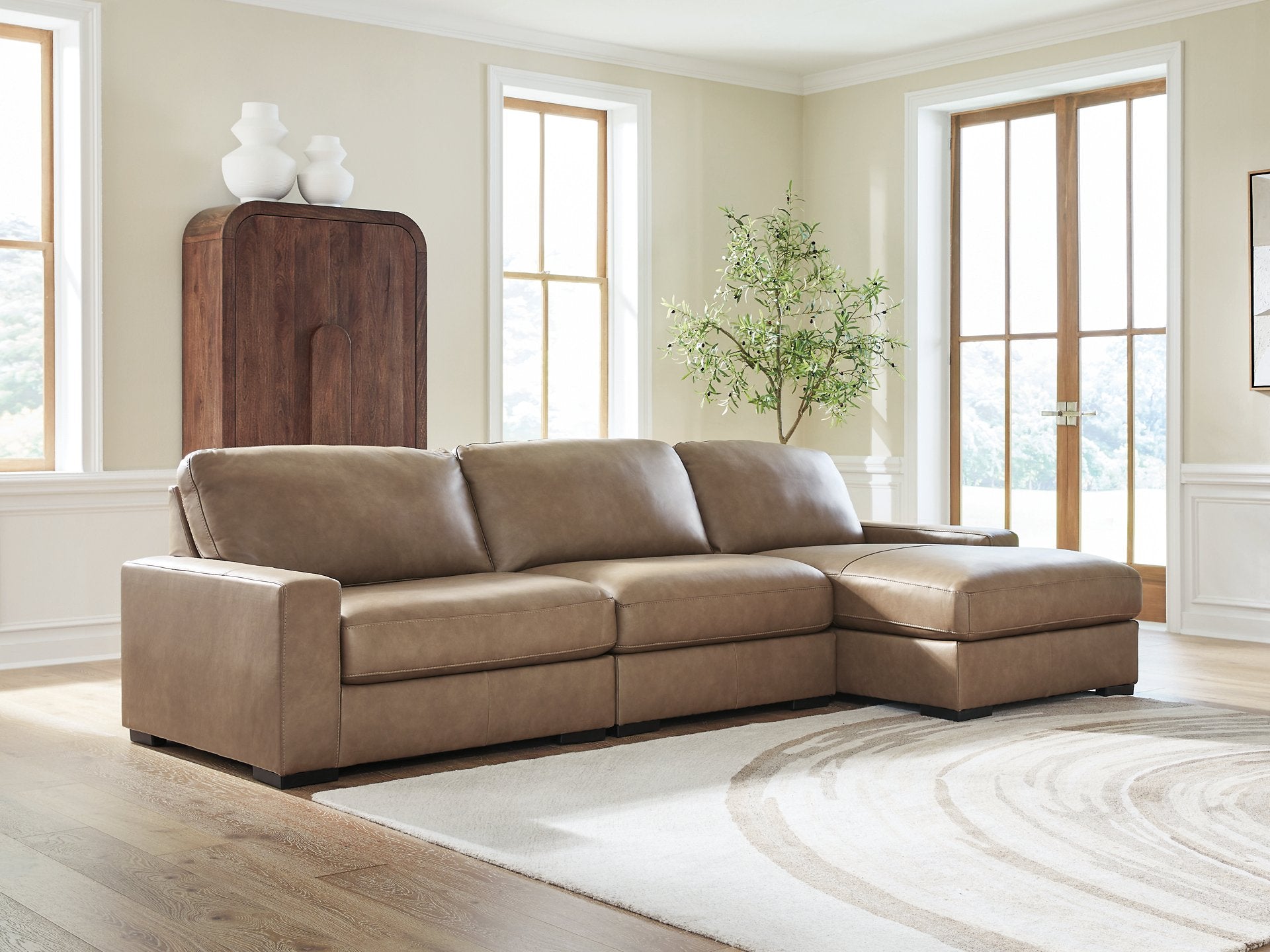 Veronella Sectional with Chaise - Ideal Furniture (Fresno,CA)