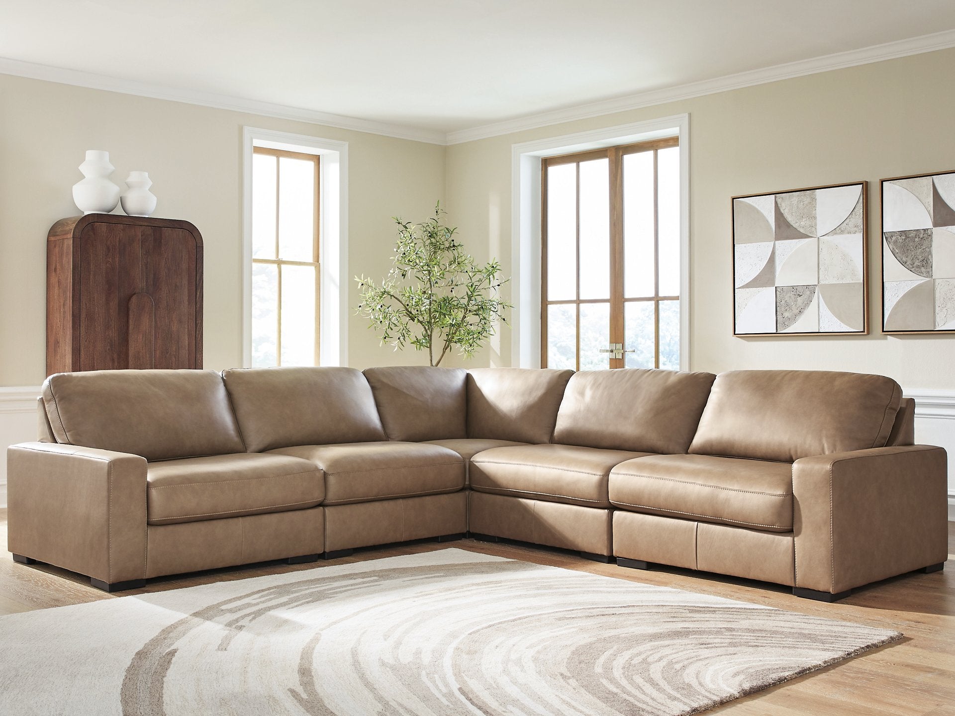 Veronella Sectional - Ideal Furniture (Fresno,CA)