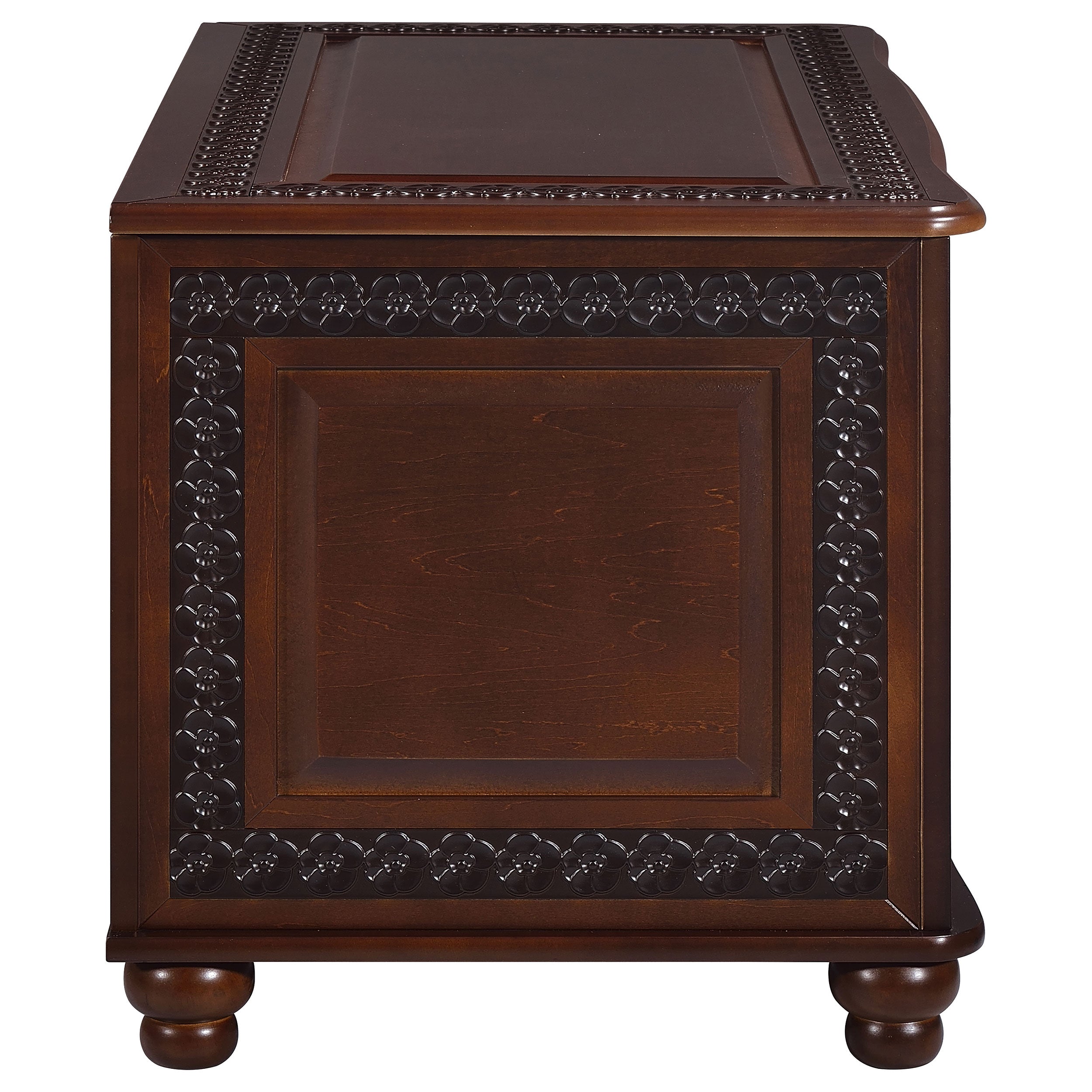 Finlay Cedar Chest - Ideal Furniture (Fresno,CA)