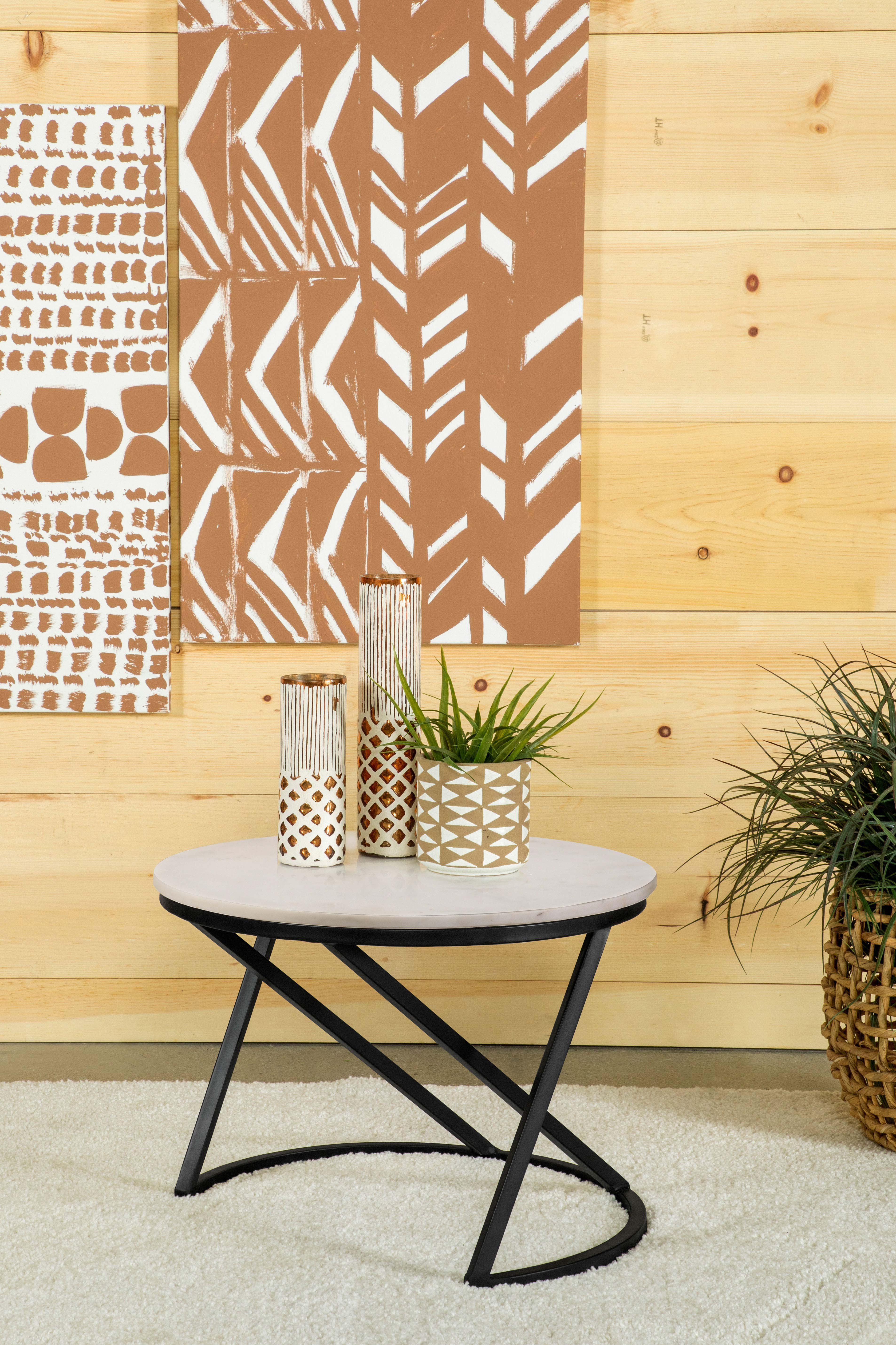 Miguel Coffee Table - Ideal Furniture (Fresno,CA)