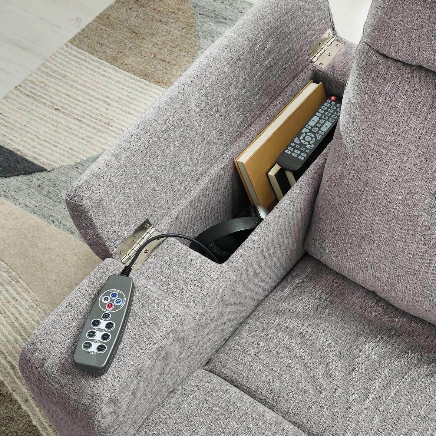Pineland Power Glider Recliner with Audio System - Ideal Furniture (Fresno,CA)