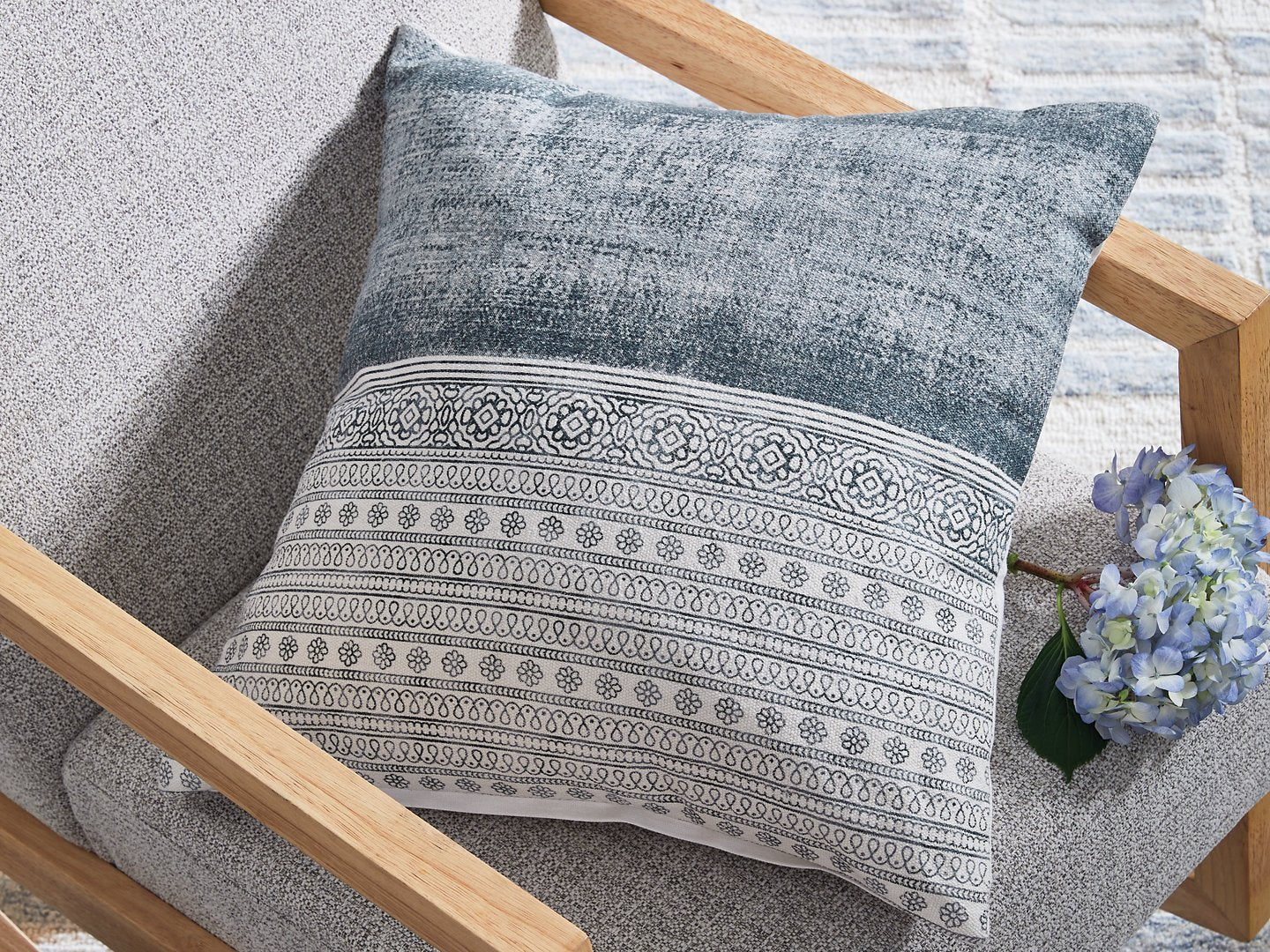 Harperville Pillow (Set of 4) - Ideal Furniture (Fresno,CA)