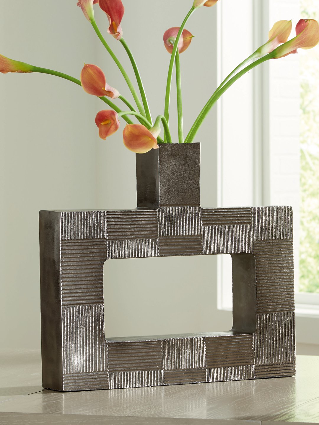 Wrengrove Vase - Ideal Furniture (Fresno,CA)
