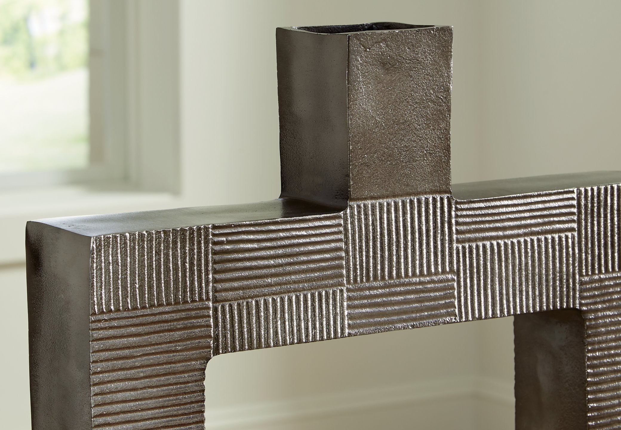 Wrengrove Vase - Ideal Furniture (Fresno,CA)
