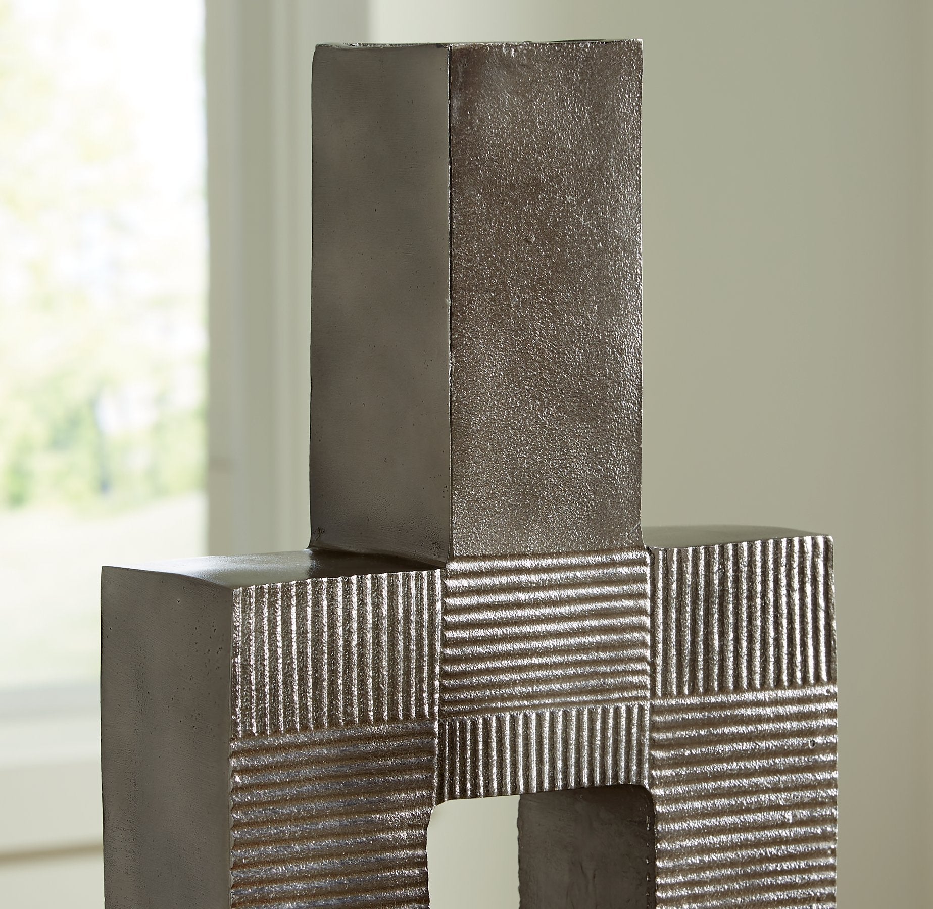 Wrengrove Vase - Ideal Furniture (Fresno,CA)