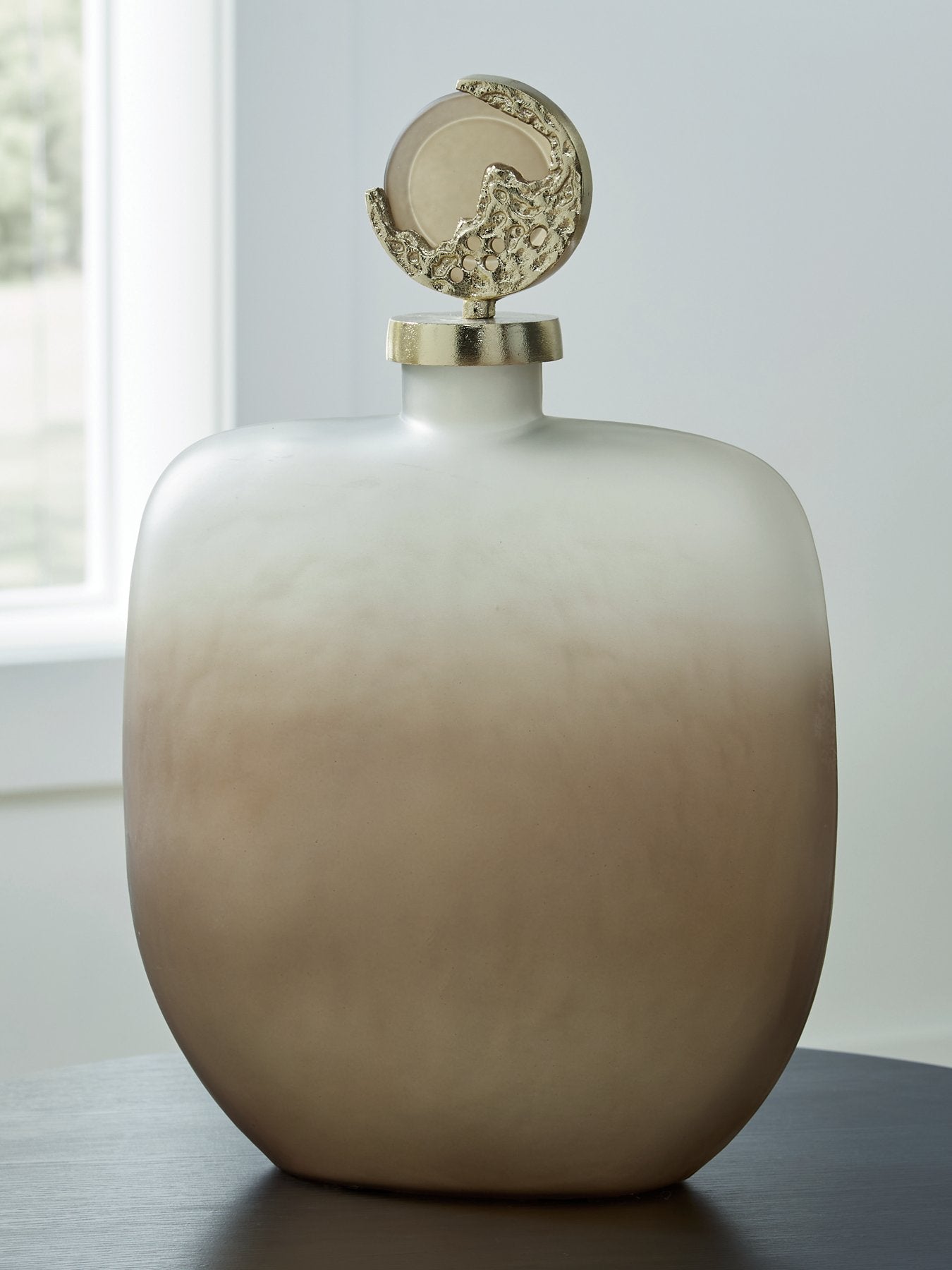 Acario Jar - Ideal Furniture (Fresno,CA)