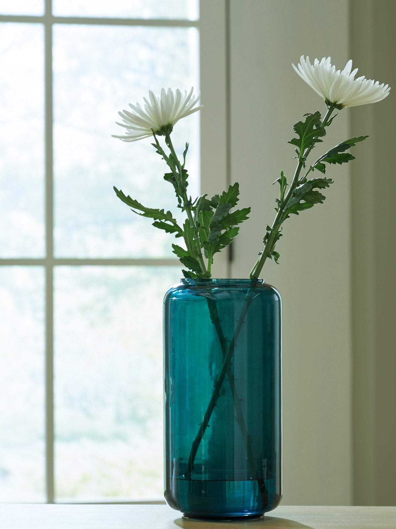 Inisland Vase - Ideal Furniture (Fresno,CA)