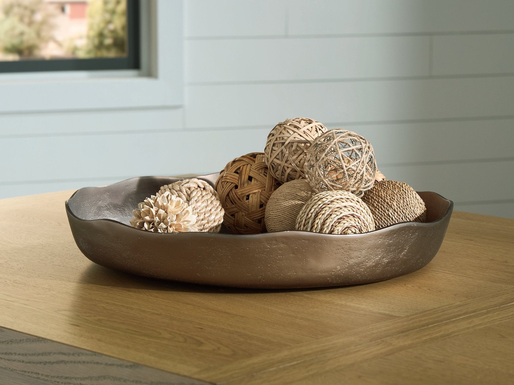Wallmen Tray - Ideal Furniture (Fresno,CA)