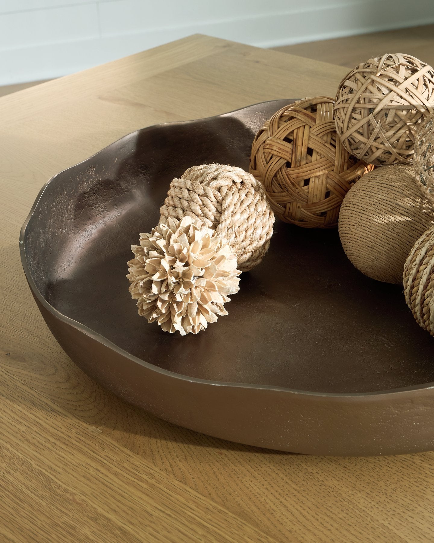 Wallmen Tray - Ideal Furniture (Fresno,CA)