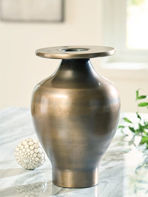 Fedorleigh Vase - Ideal Furniture (Fresno,CA)