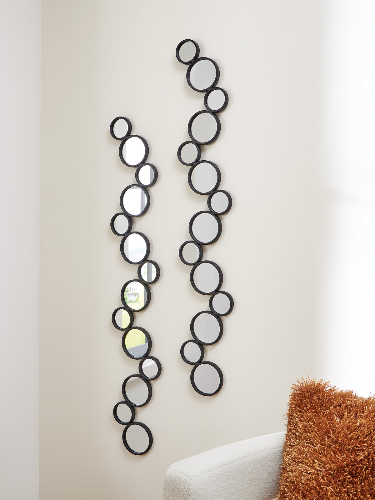 Vinler Accent Mirror Set (Set of 2) - Ideal Furniture (Fresno,CA)