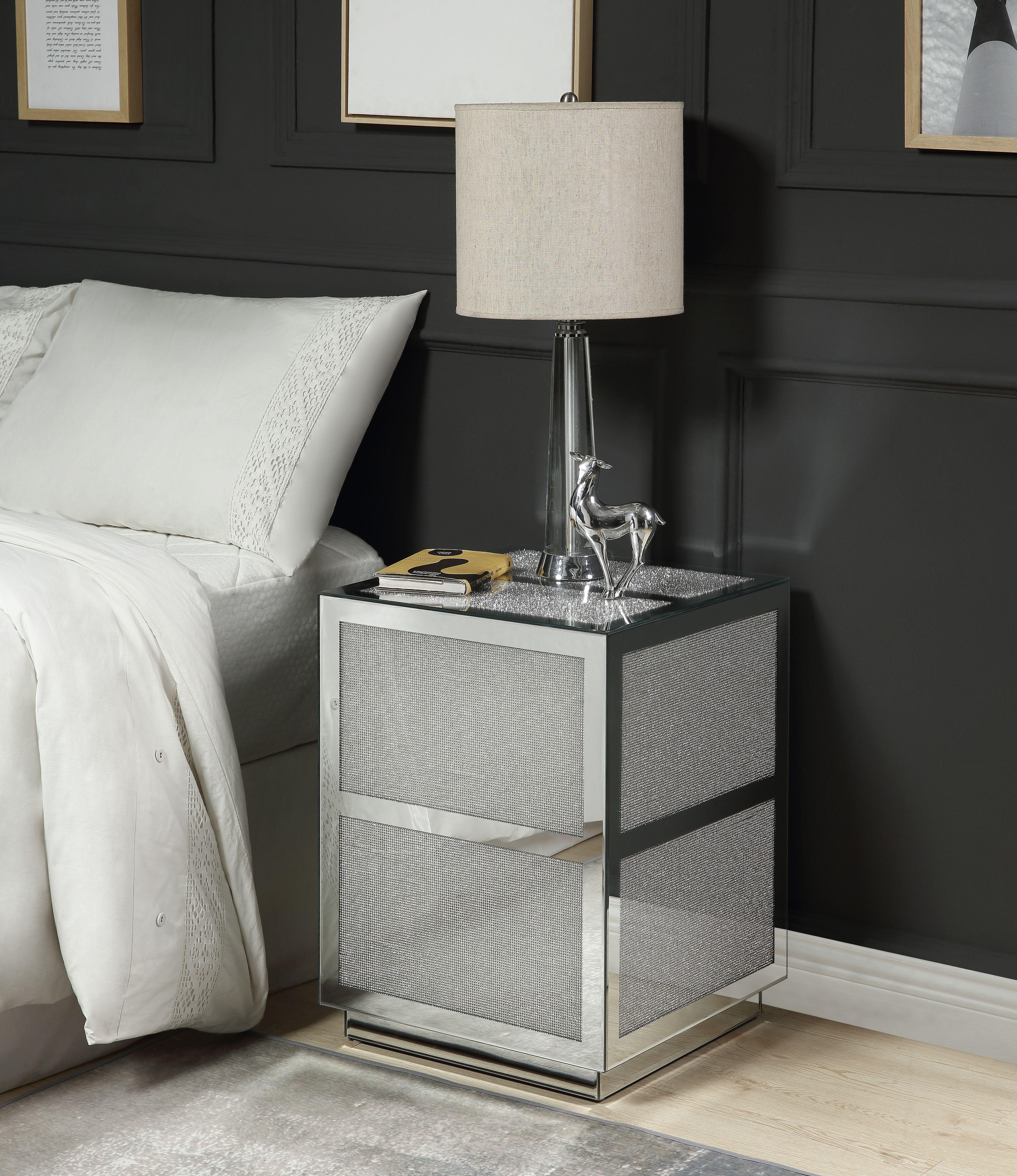 Lavina Mirrored & Faux Diamonds End Table - Ideal Furniture (Fresno,CA)