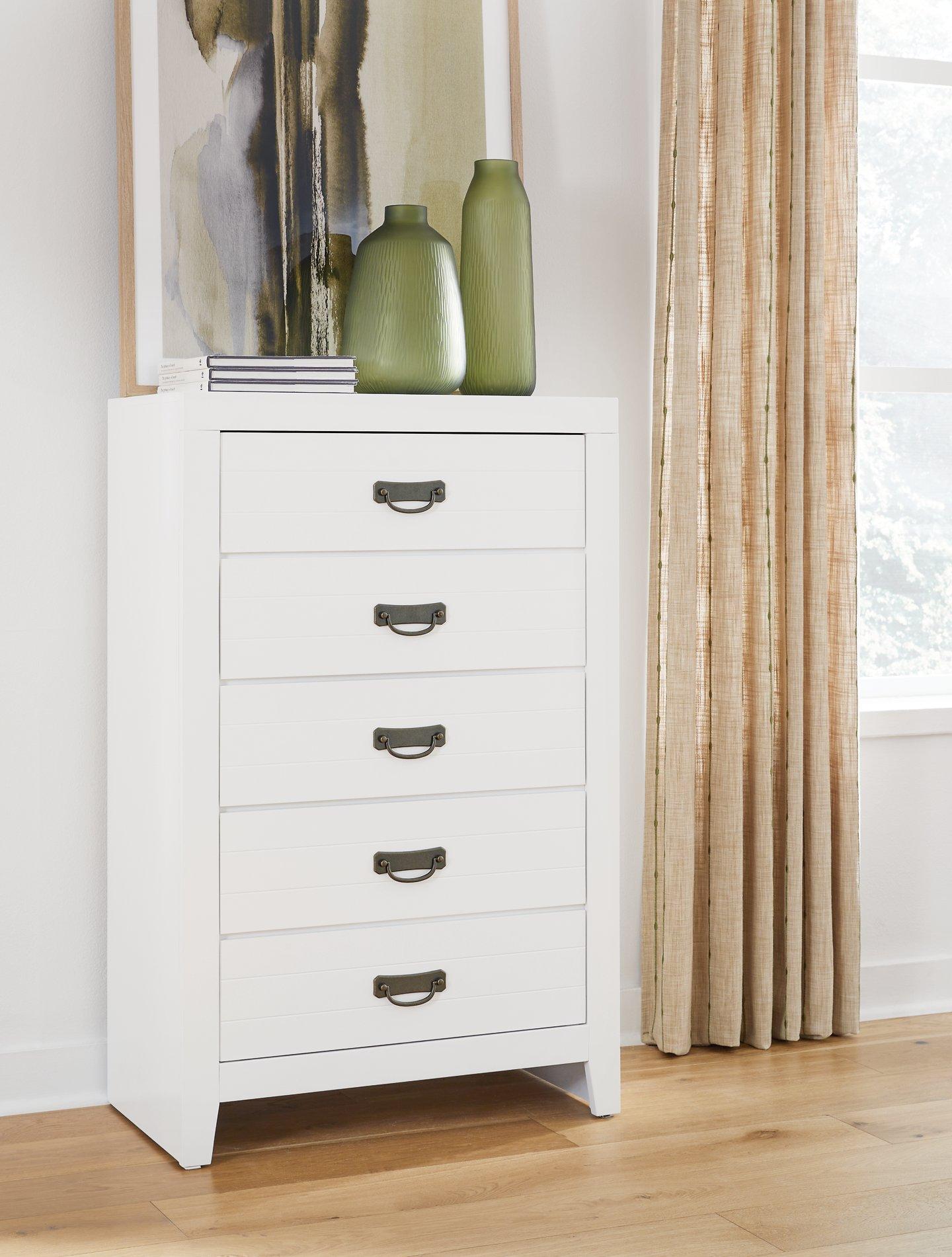 Binterglen Chest of Drawers - Ideal Furniture (Fresno,CA)
