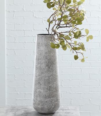 Fynn Vase - Ideal Furniture (Fresno,CA)