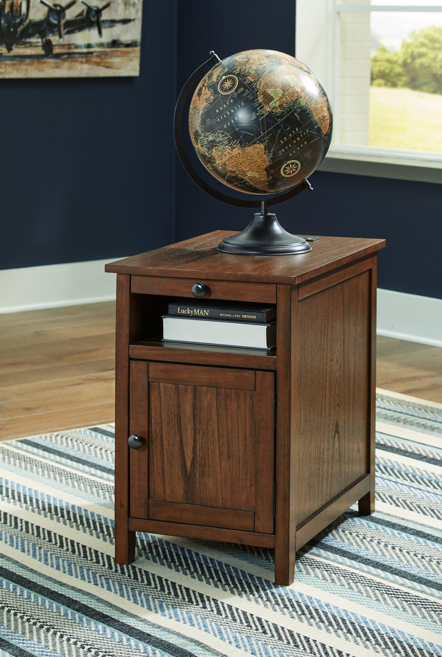 Treytown Chairside End Table - Ideal Furniture (Fresno,CA)