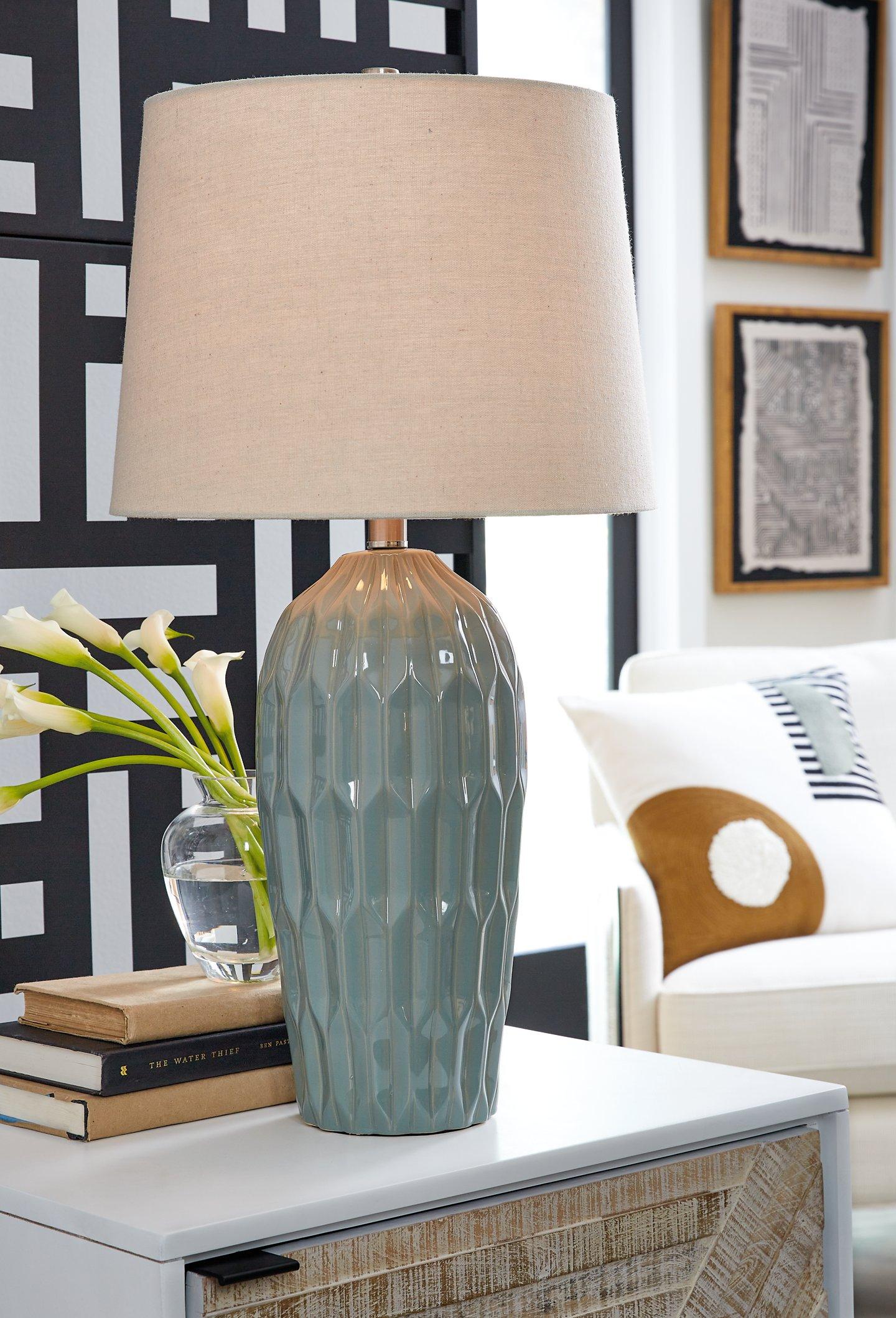 Hadbury Table Lamp (Set of 2) - Ideal Furniture (Fresno,CA)