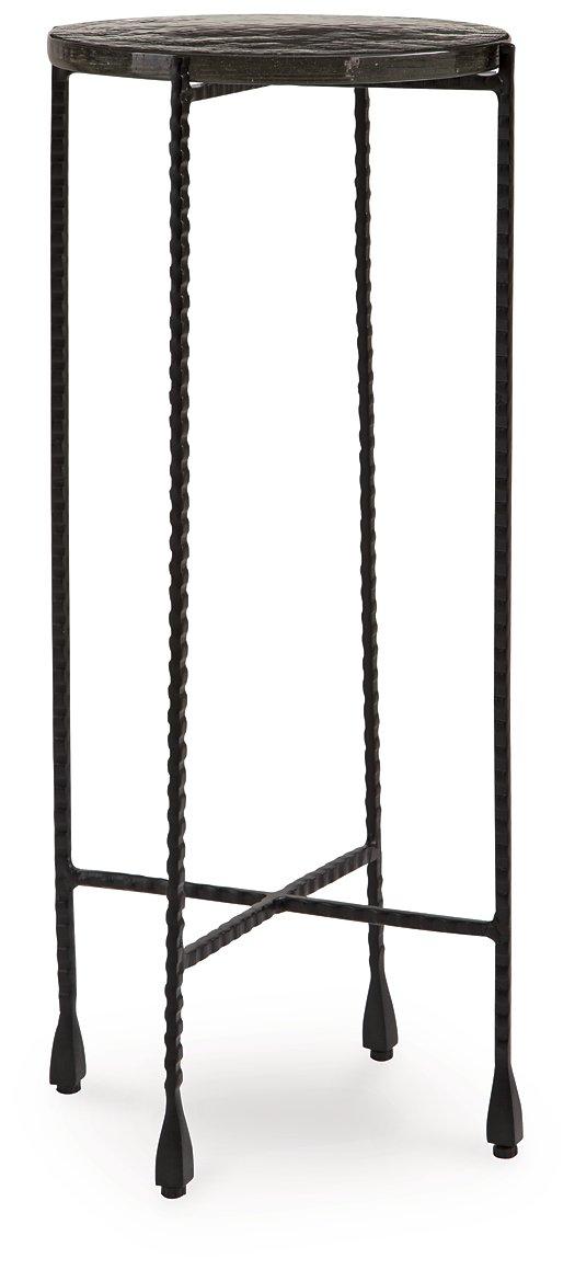 Newgoren Accent Table - Ideal Furniture (Fresno,CA)