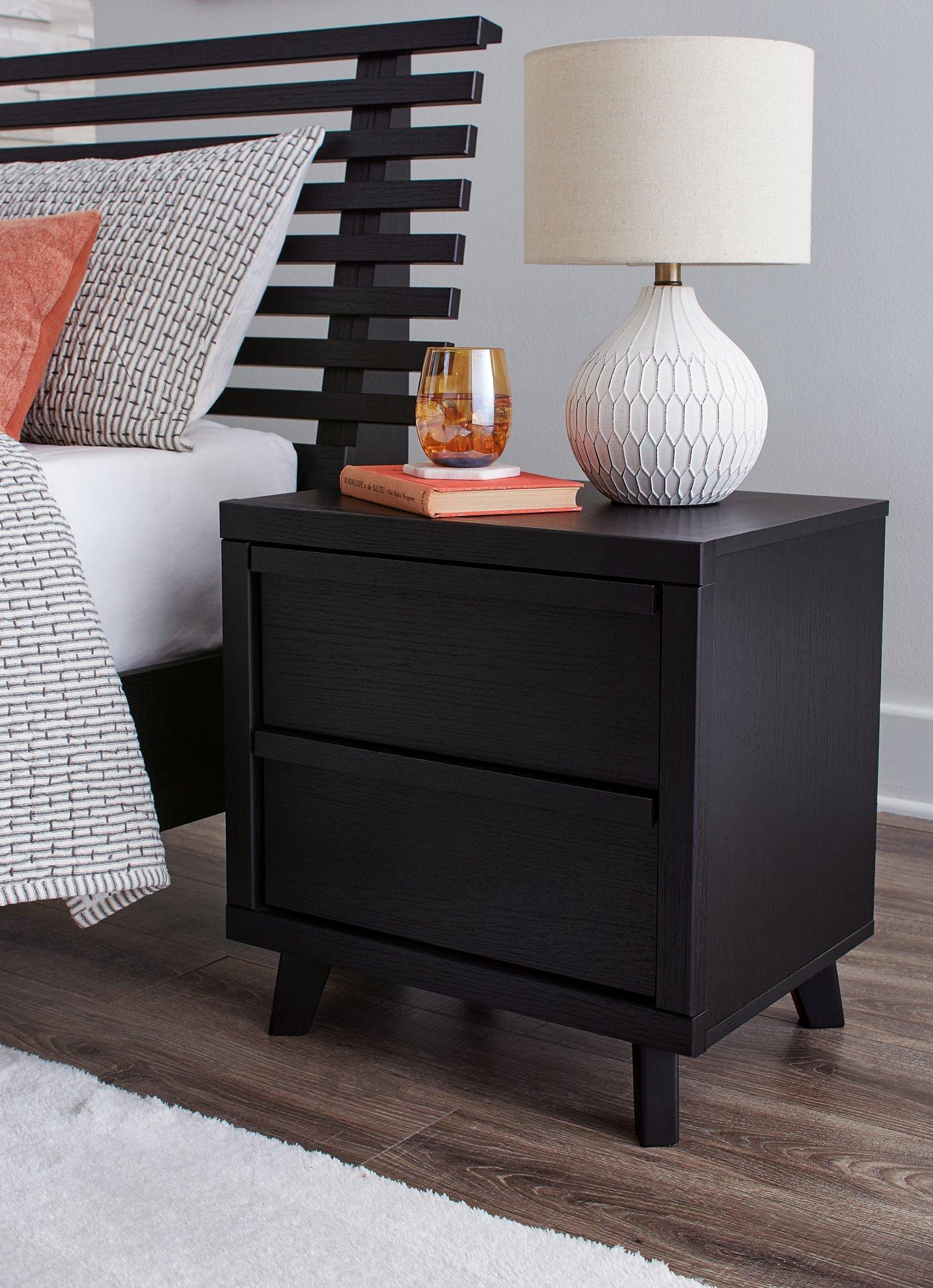 Danziar Bedroom Set - Ideal Furniture (Fresno,CA)