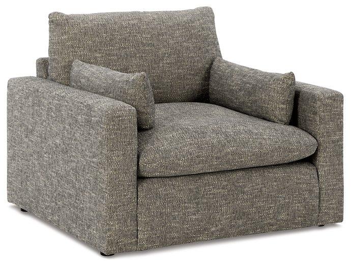 Dramatic Oversized Chair - Ideal Furniture (Fresno,CA)