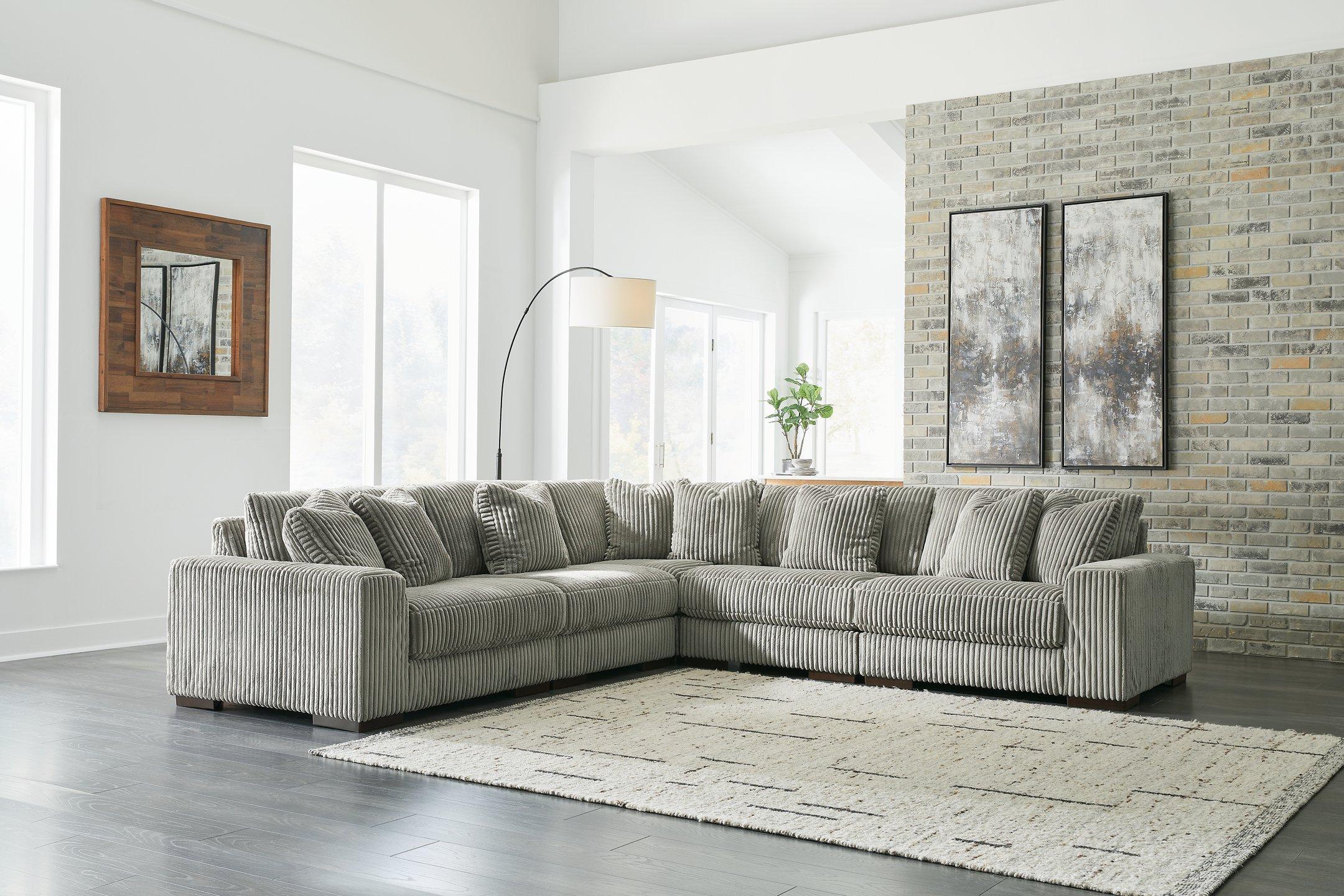Lindyn Sectional - Ideal Furniture (Fresno,CA)