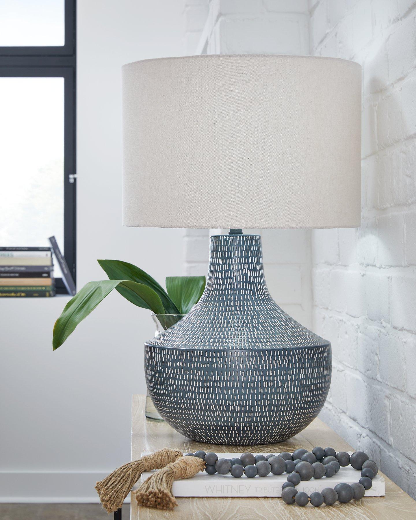 Schylarmont Lamp Set - Ideal Furniture (Fresno,CA)
