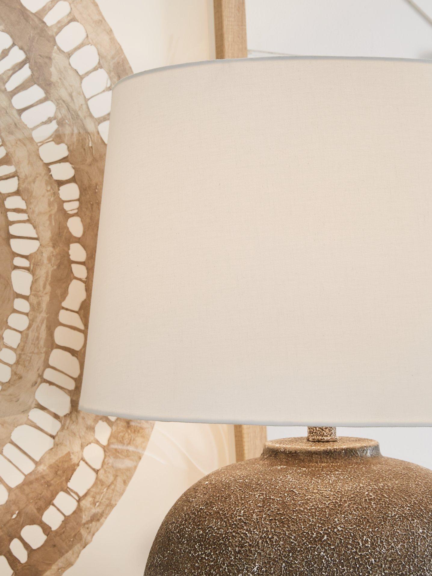 Neavesboro Lamp Set - Ideal Furniture (Fresno,CA)
