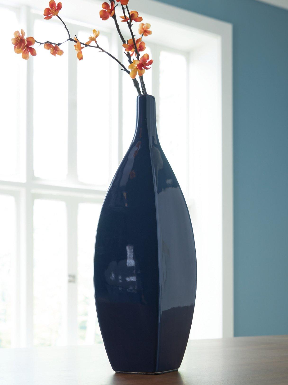 Abtinson Vase - Ideal Furniture (Fresno,CA)