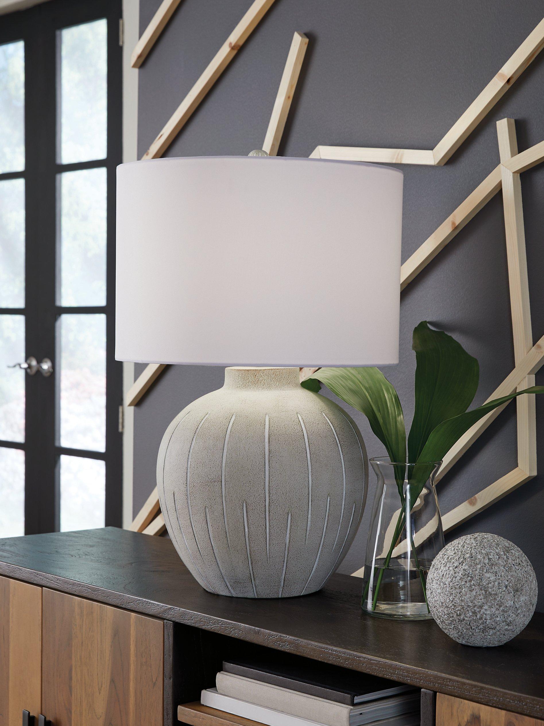 Calbert Table Lamp - Ideal Furniture (Fresno,CA)