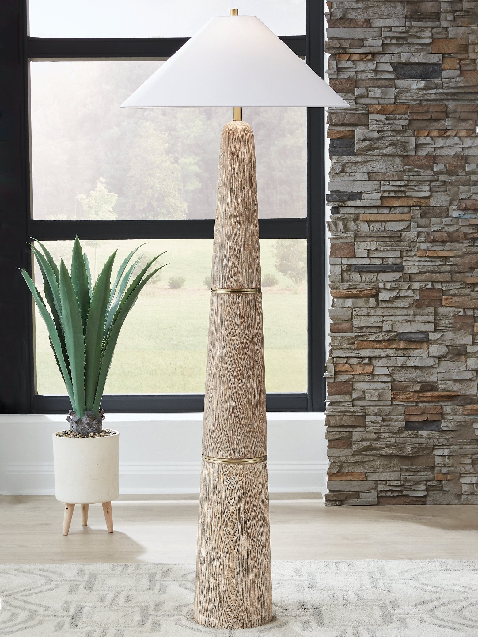 Gasparleigh Floor Lamp - Ideal Furniture (Fresno,CA)