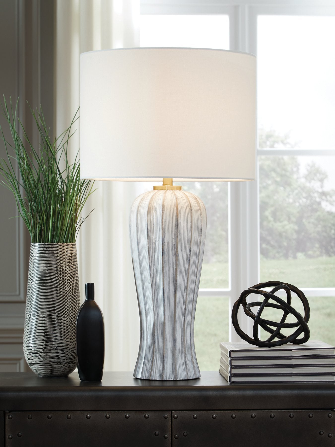 Lanwell Table Lamp - Ideal Furniture (Fresno,CA)