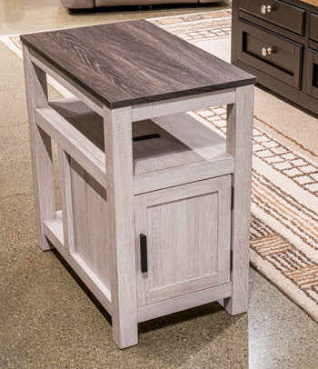 Fendenmore Chairside End Table - Ideal Furniture (Fresno,CA)