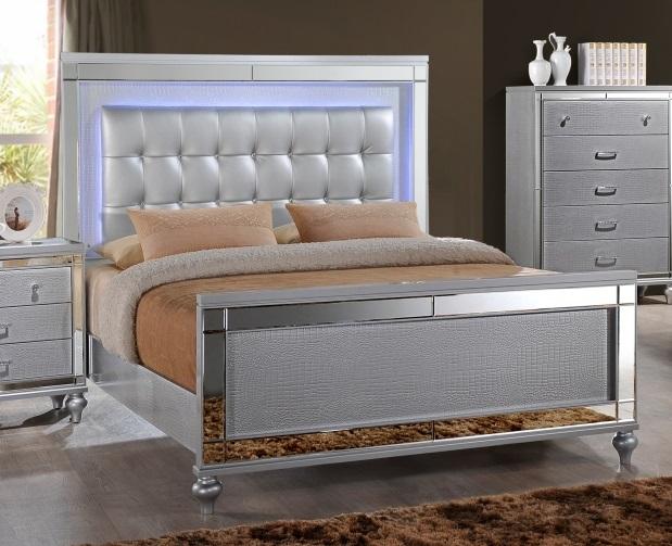 New Classic Furniture Valentino Youth Full Bed in Silver - Ideal Furniture (Fresno,CA)