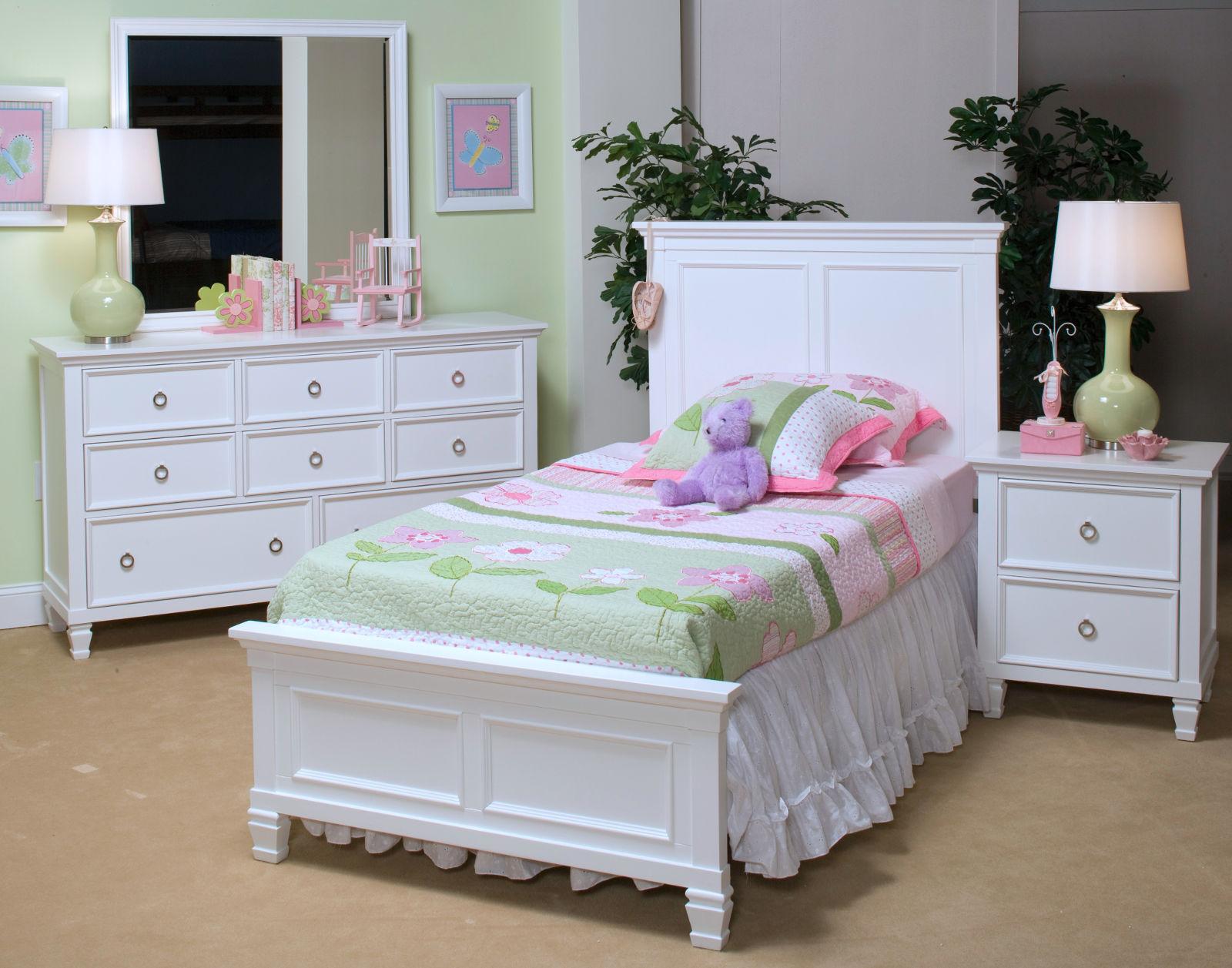 New Classic Tamarack Twin Panel Bed in White - Ideal Furniture (Fresno,CA)