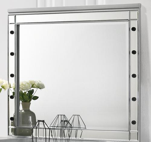 New Classic Valentino Vanity Table Mirror in Silver - Ideal Furniture (Fresno,CA)