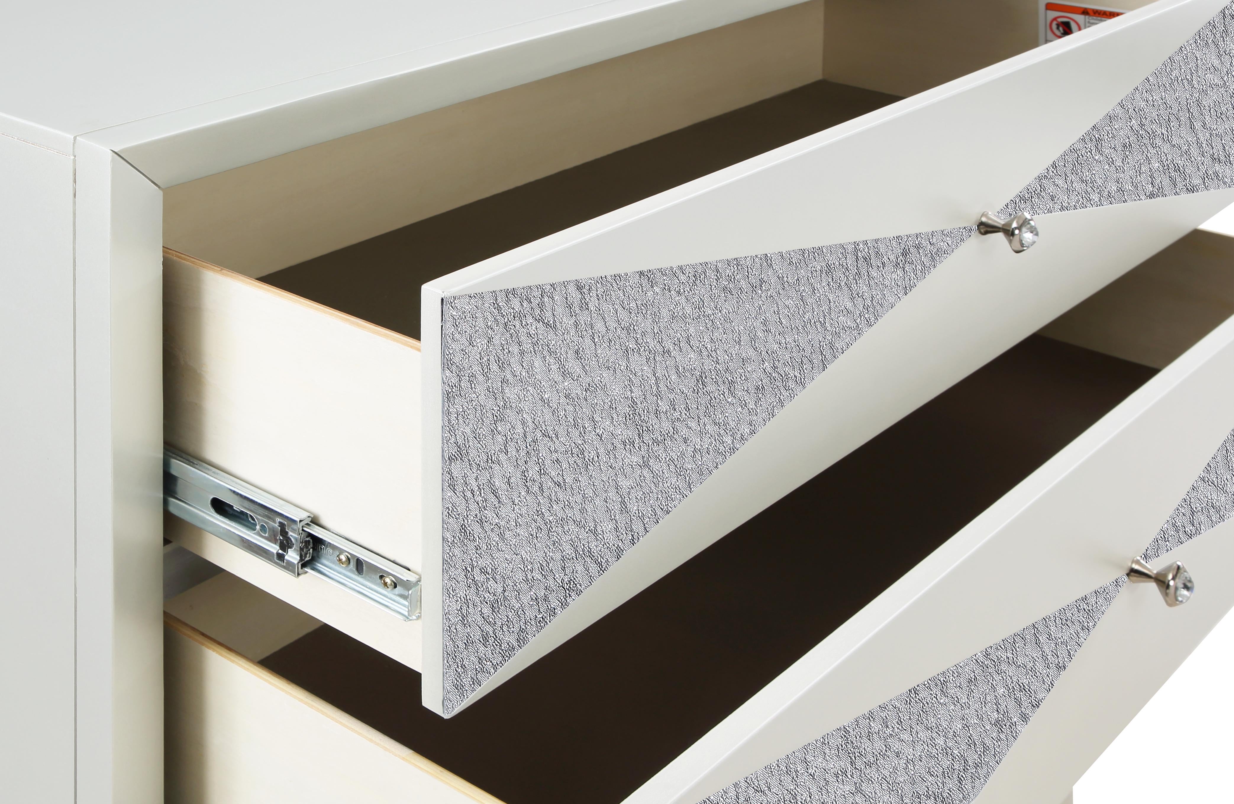 HARLEQUIN CHEST-PLATINUM - Ideal Furniture (Fresno,CA)